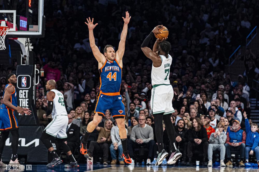 6次抢断 6次抢断