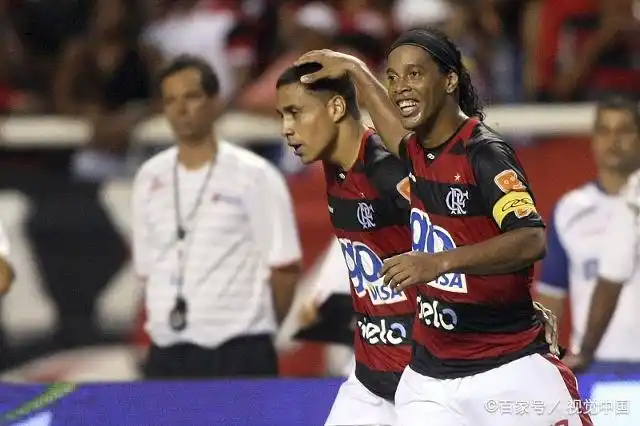 格局不断变 格局不断变