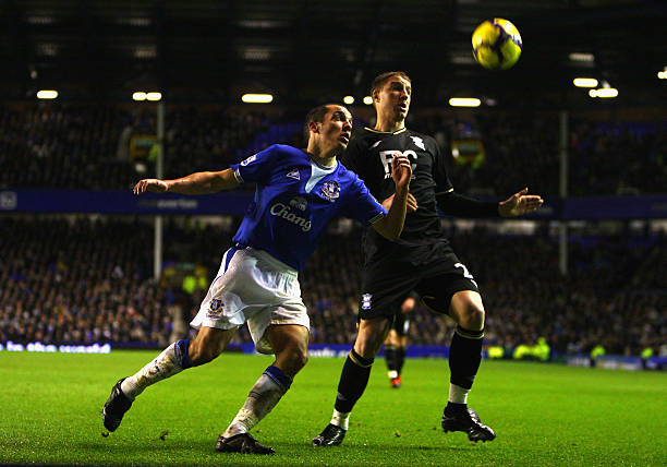 國足中面臨 國足中面臨