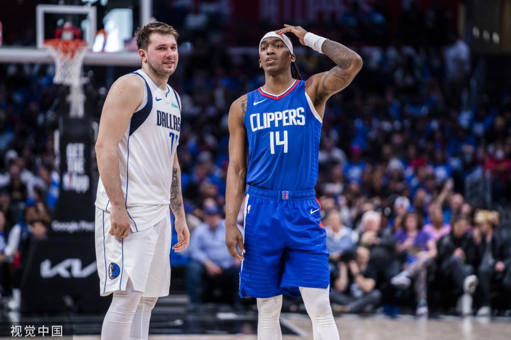 全场观众爆 全场观众爆